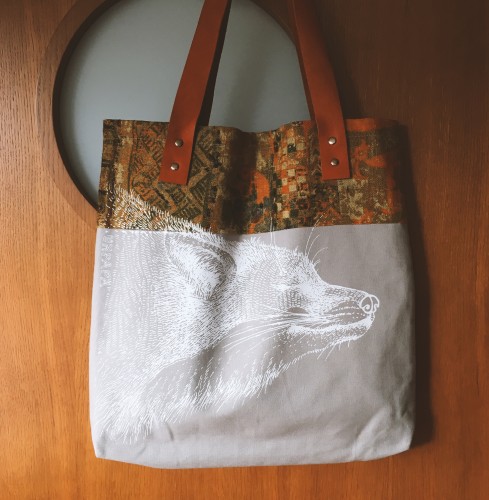 GREY Foxy pleasure bag (with leather handles)
